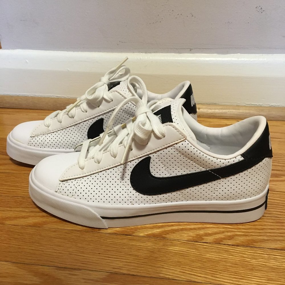 Nike Sweet Classic Leather Sneakers